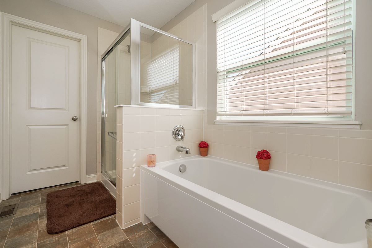 6735 Bigerton Bend-28