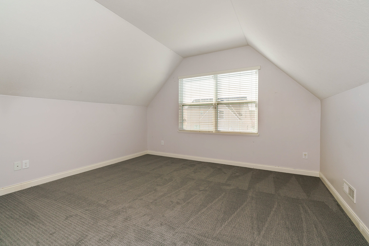 6735 Bigerton Bend-35