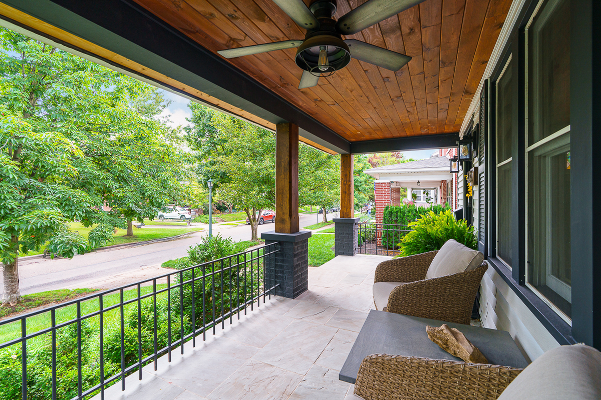 678 S Cassingham Rd-11