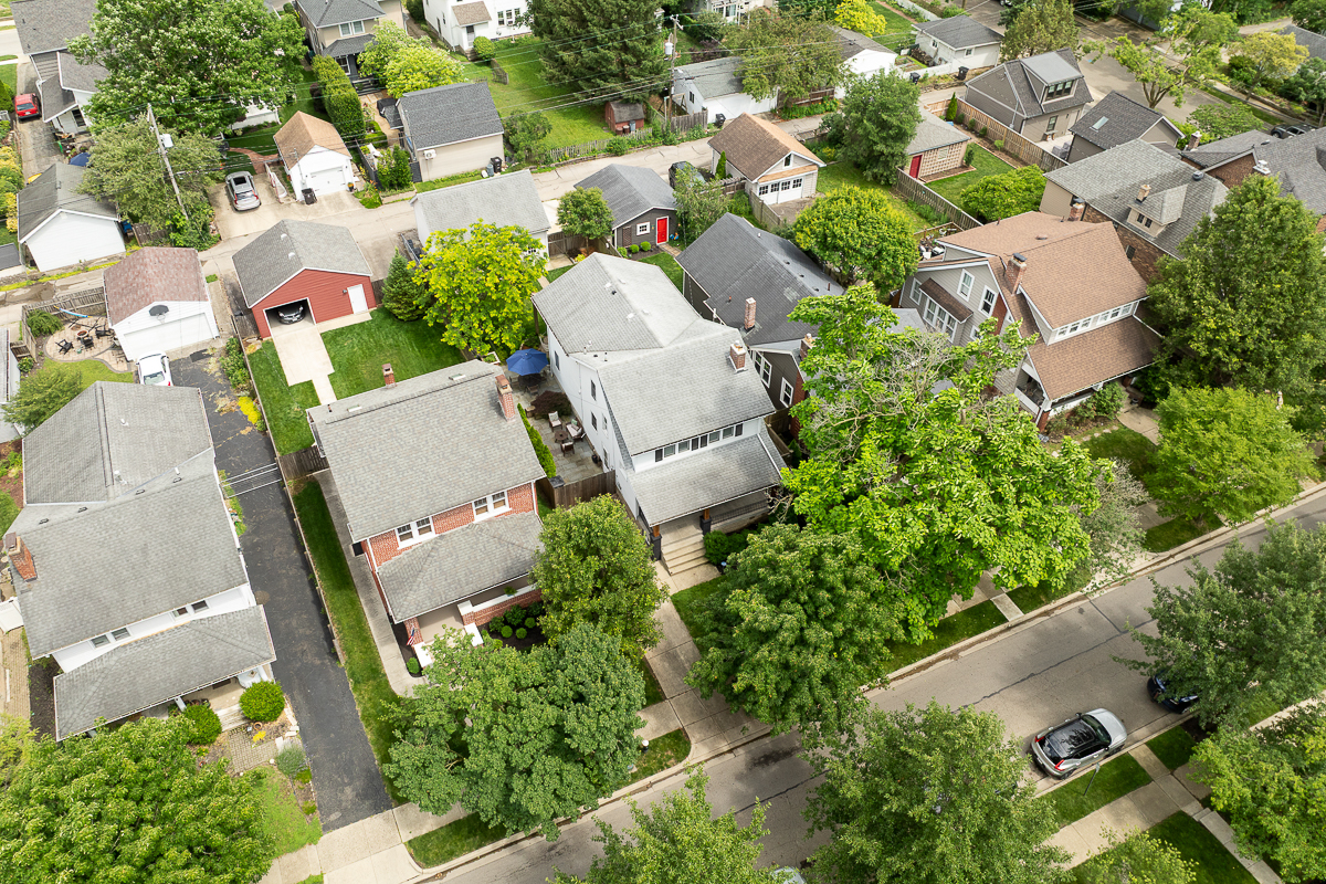 678 S Cassingham Rd-2