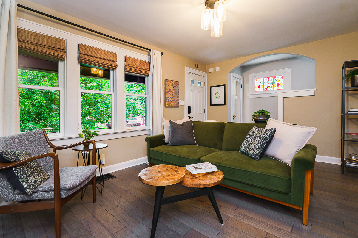 678 S Cassingham Rd-24