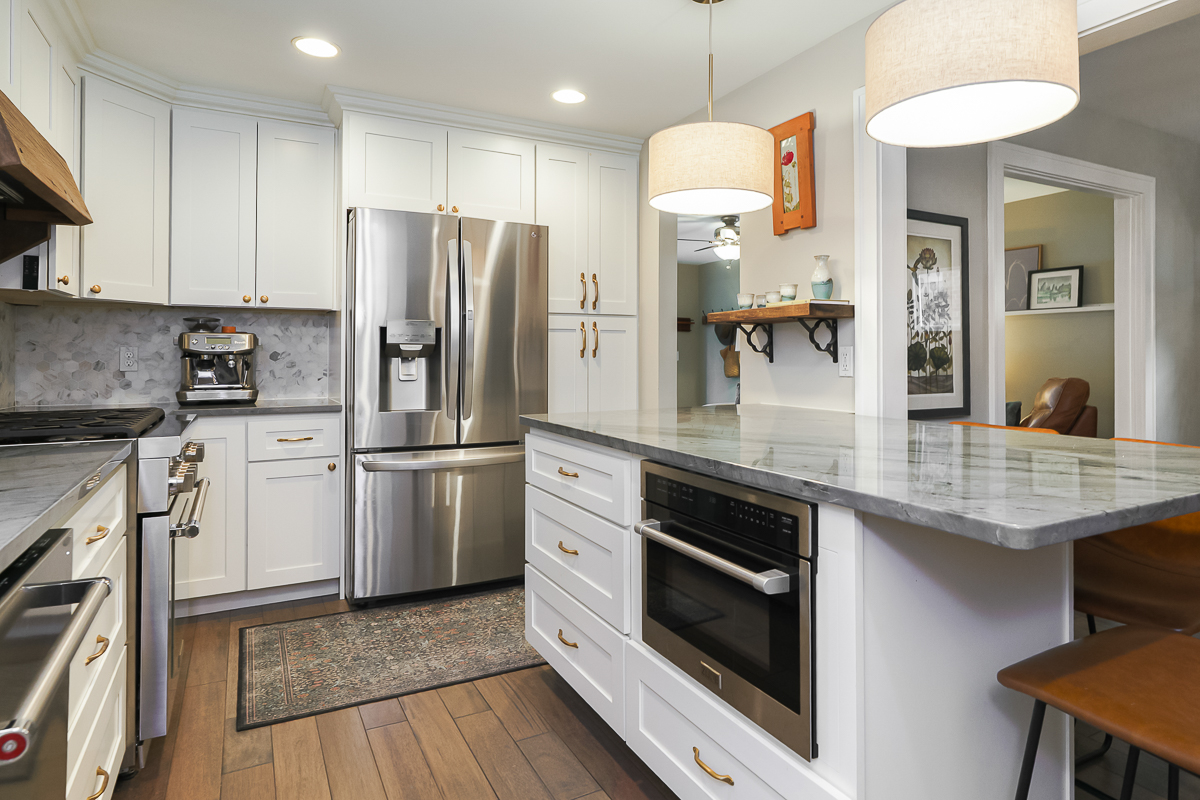 678 S Cassingham Rd-31