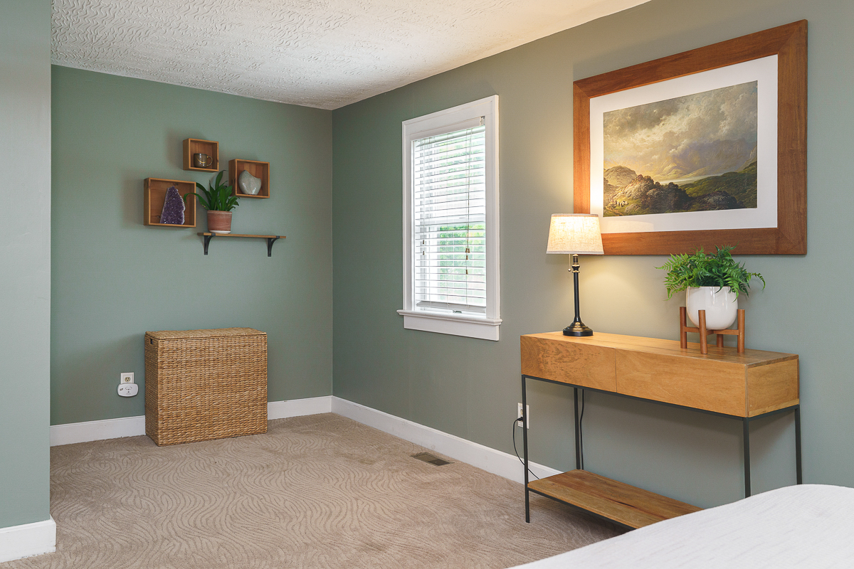 678 S Cassingham Rd-45