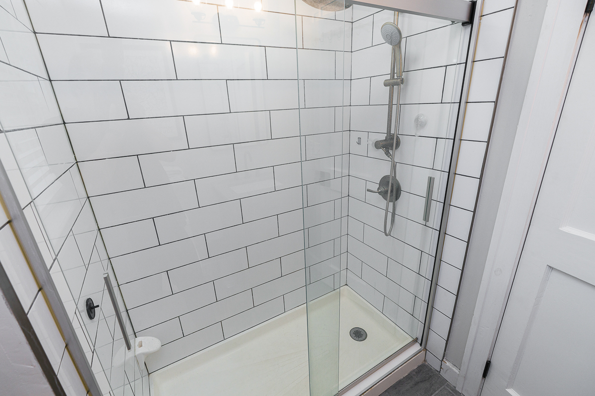 678 S Cassingham Rd-48