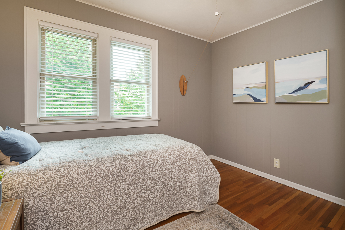 678 S Cassingham Rd-49