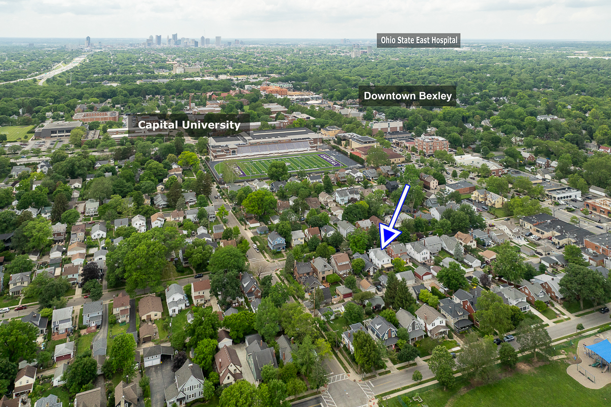 678 S Cassingham Rd-5