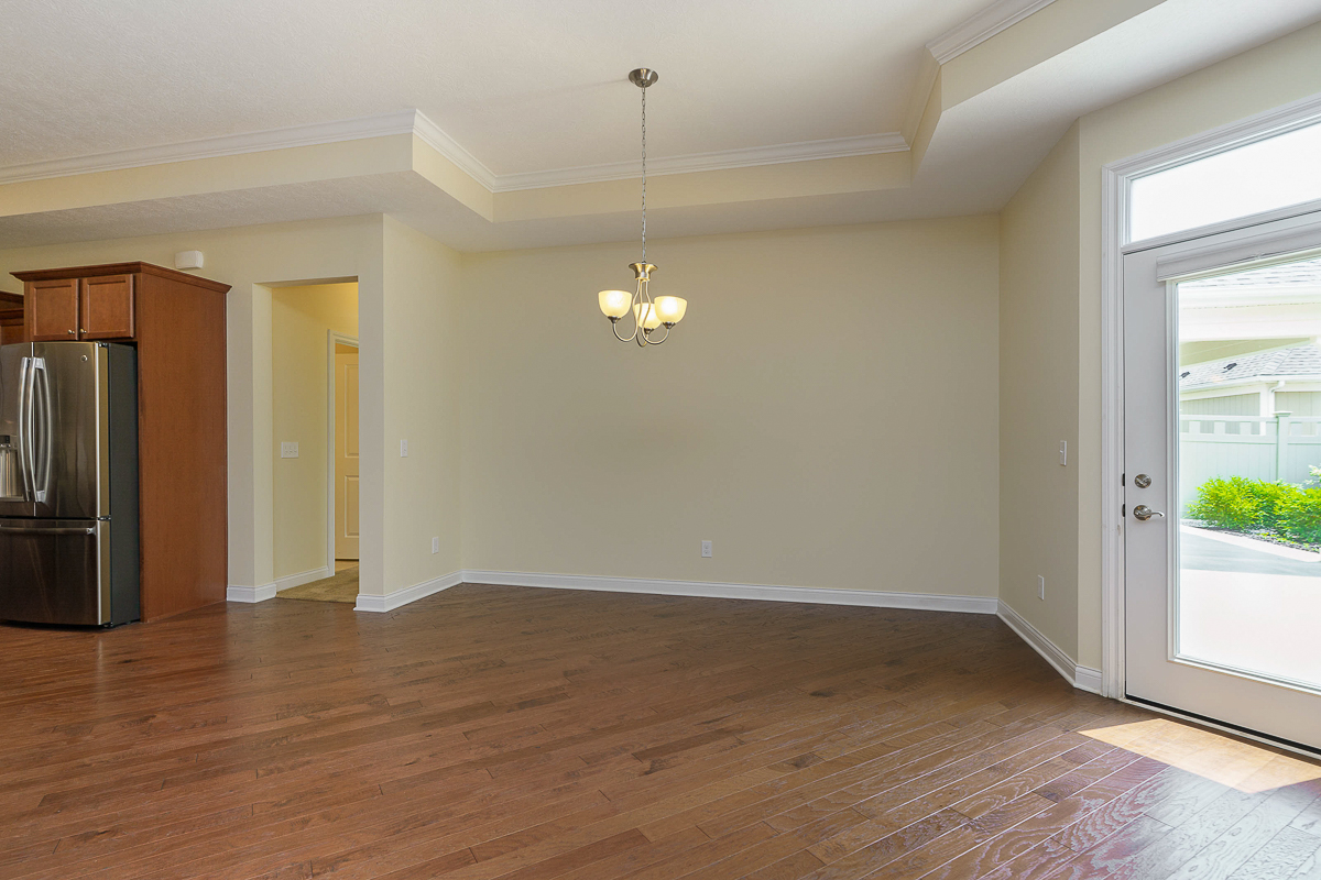 6843 Garden View Dr-20