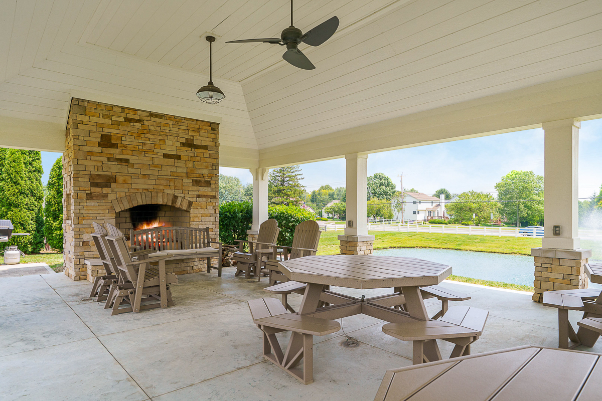 6843 Garden View Dr-3