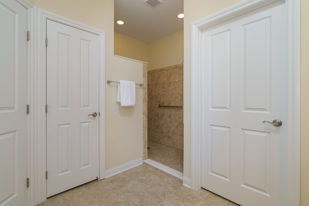 6843 Garden View Dr-39