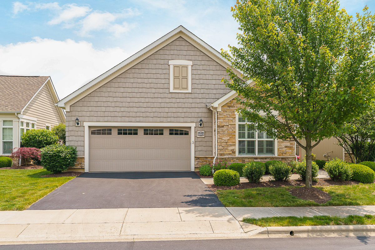 6843 Garden View Dr-4