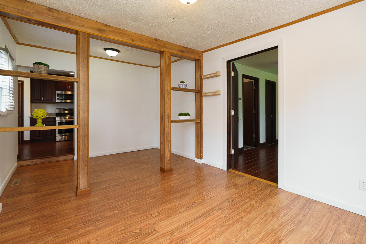 68 N Broadleigh Rd-20