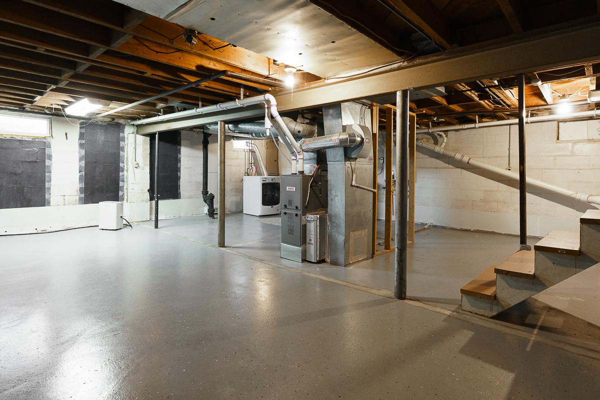 68 N Broadleigh Rd-7