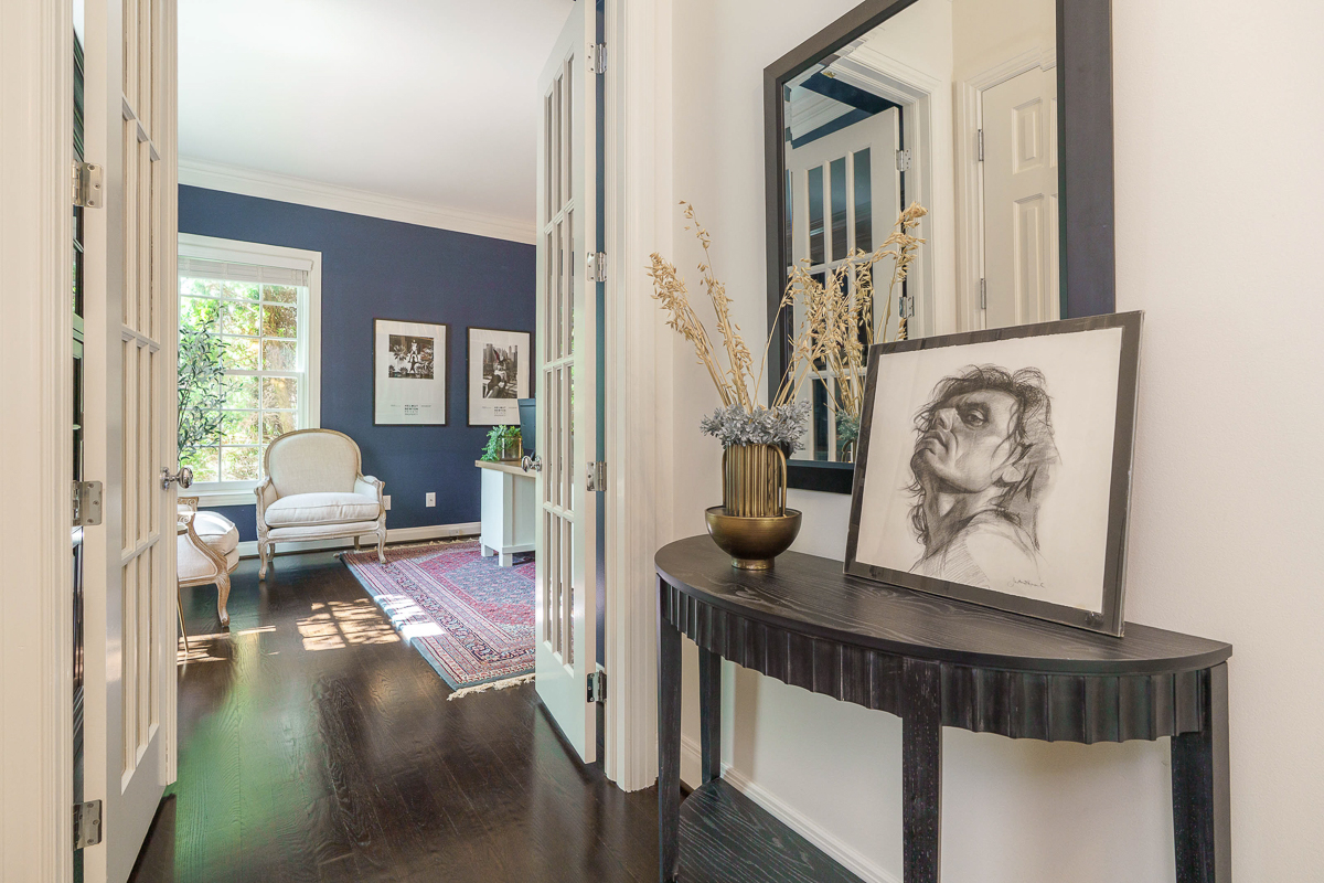 6940 Clivdon Mews-24