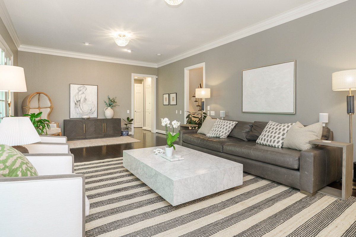 6940 Clivdon Mews-41