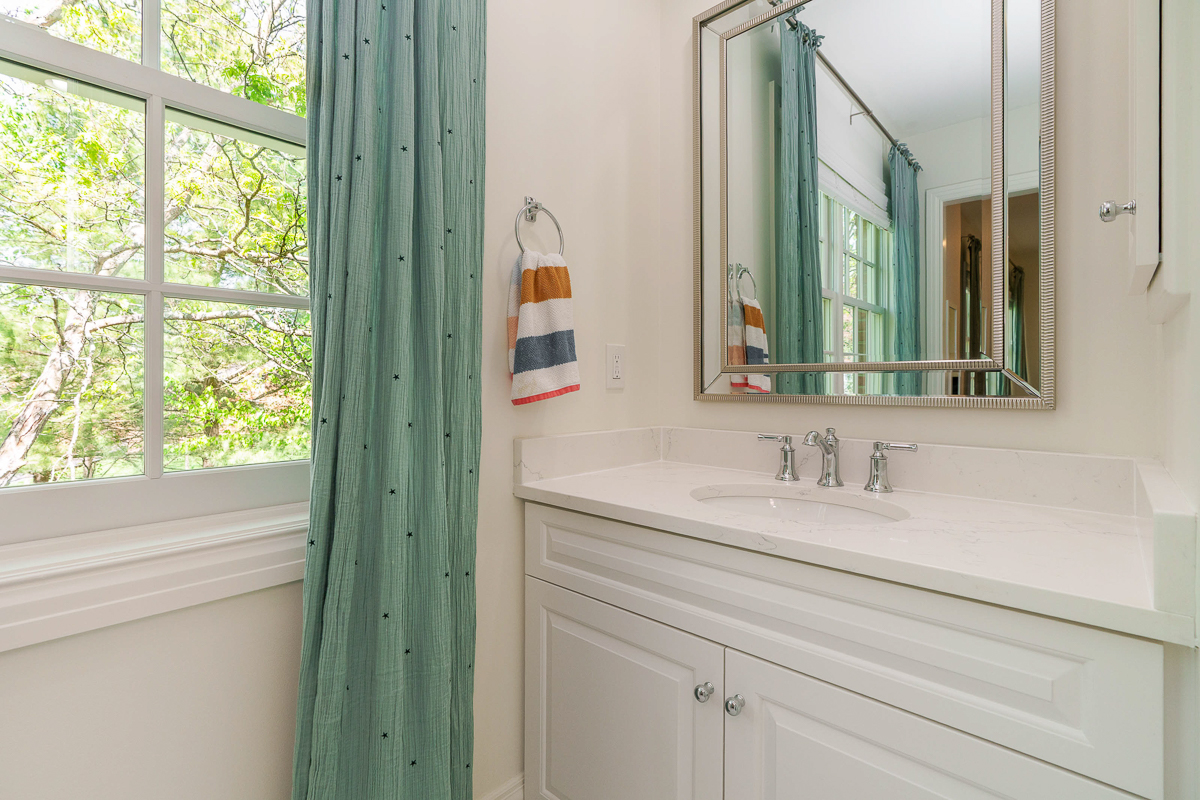 6940 Clivdon Mews-59