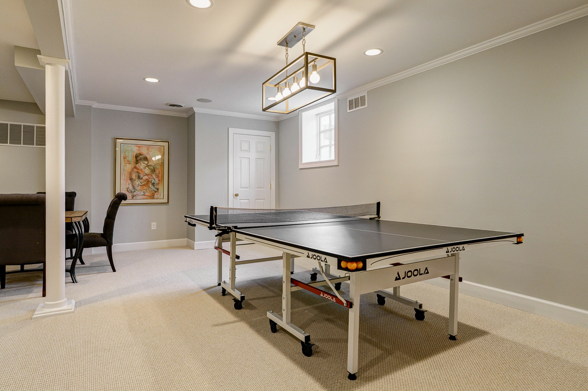 6988 Greensward Rd-21