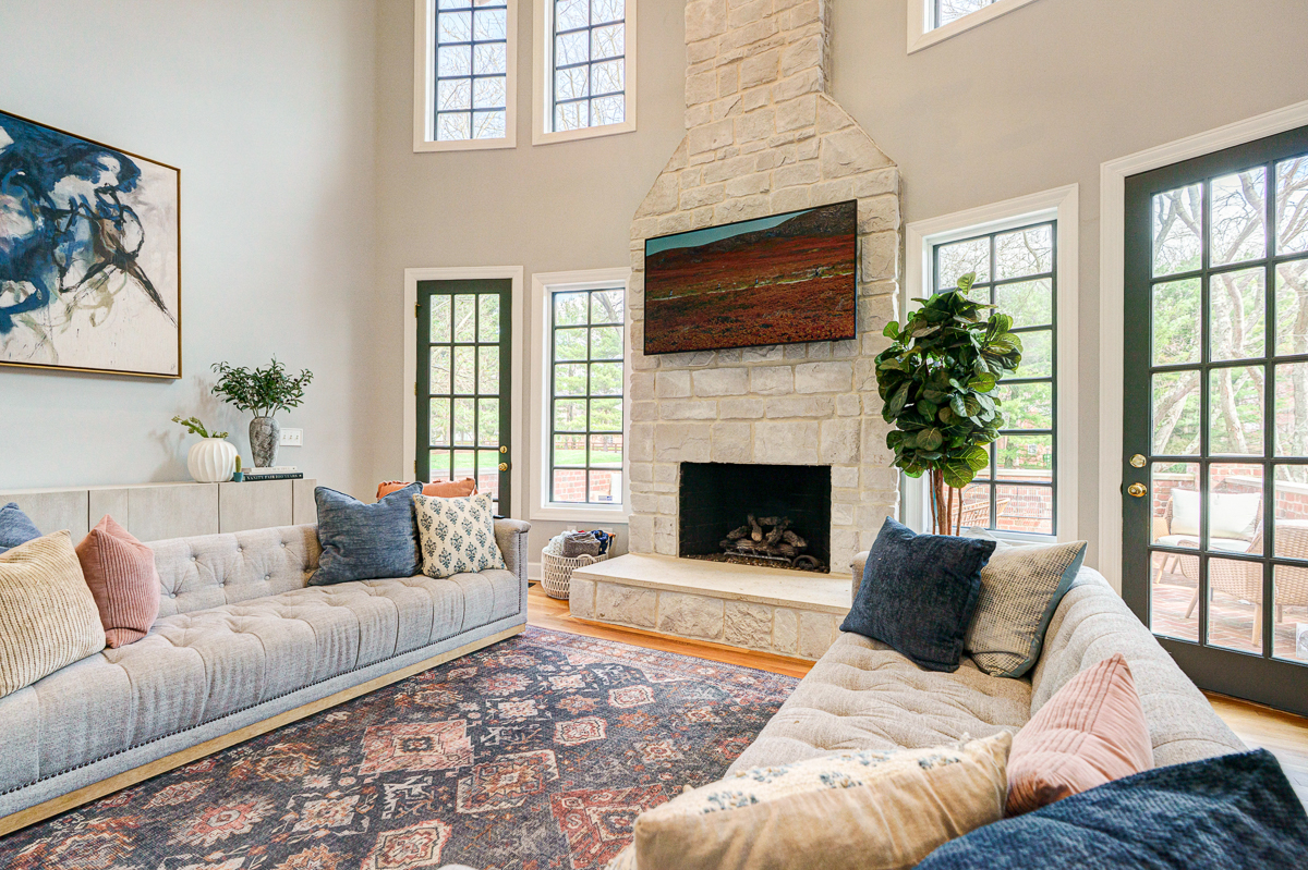 6988 Greensward Rd-36