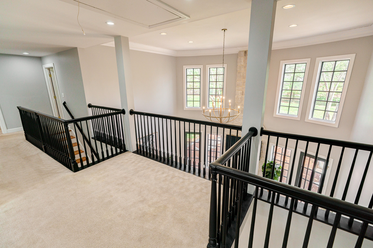 6988 Greensward Rd-64