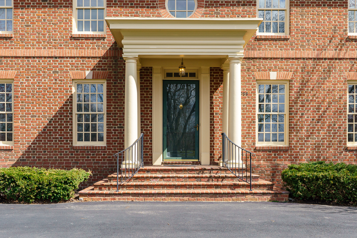 6988 Greensward Rd-7