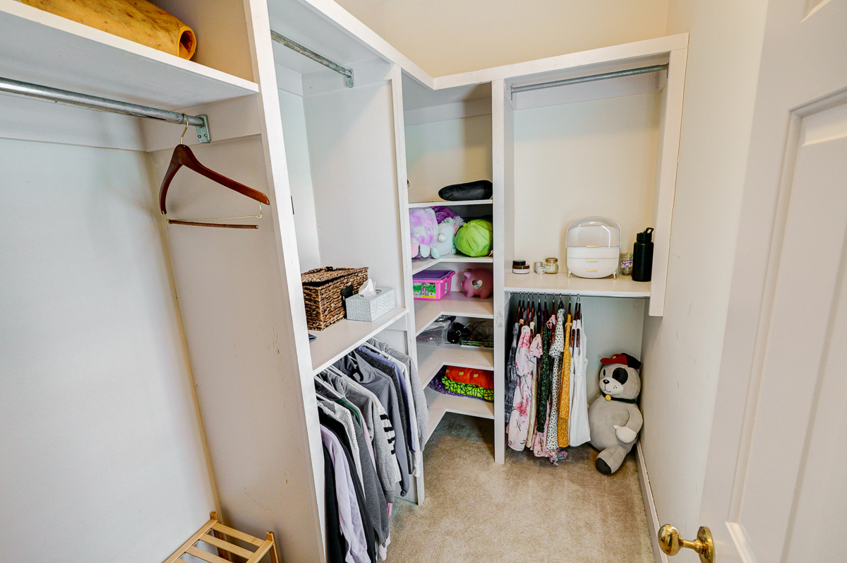 6988 Greensward Rd-71