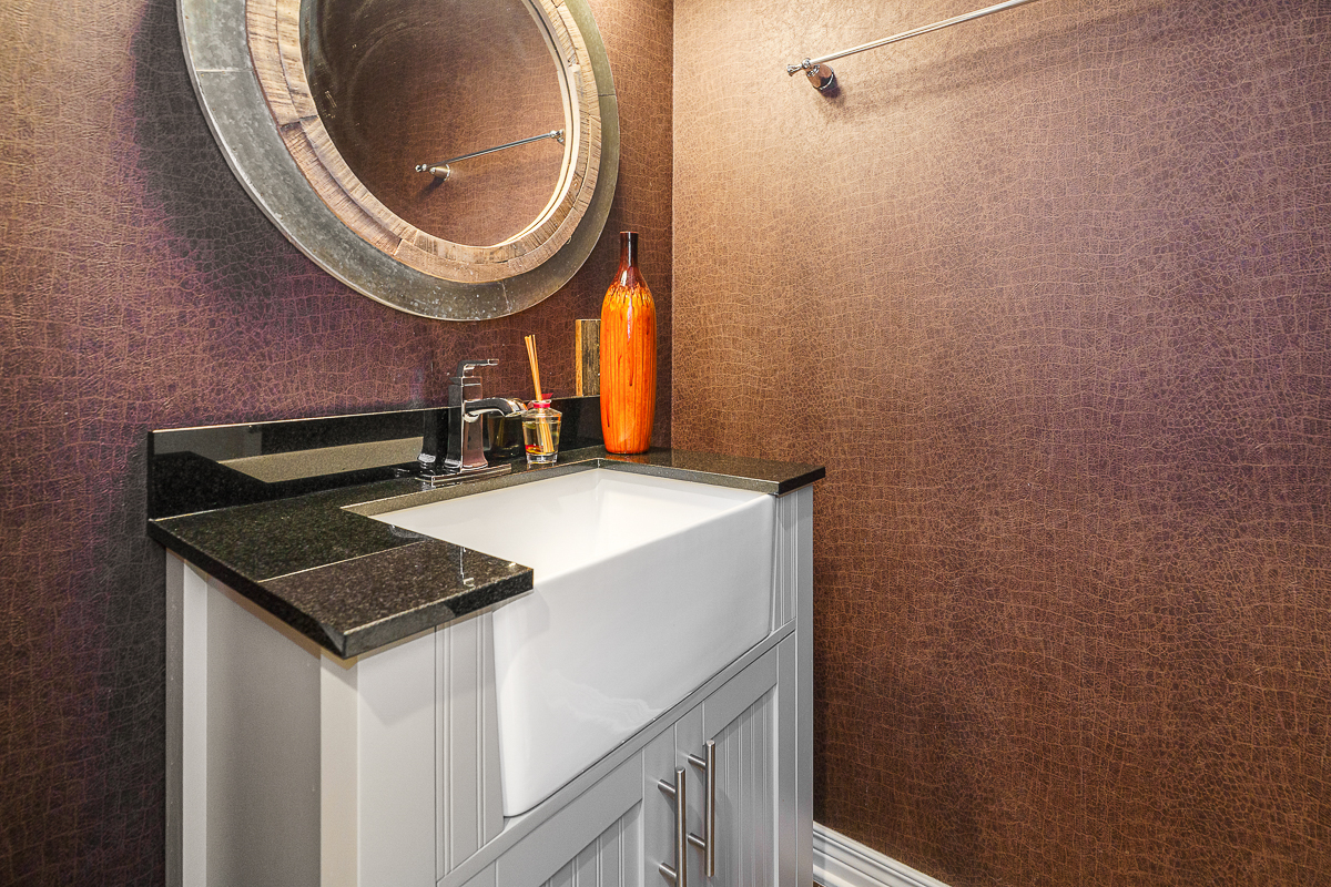 251 Daniel Burnham Sq-11