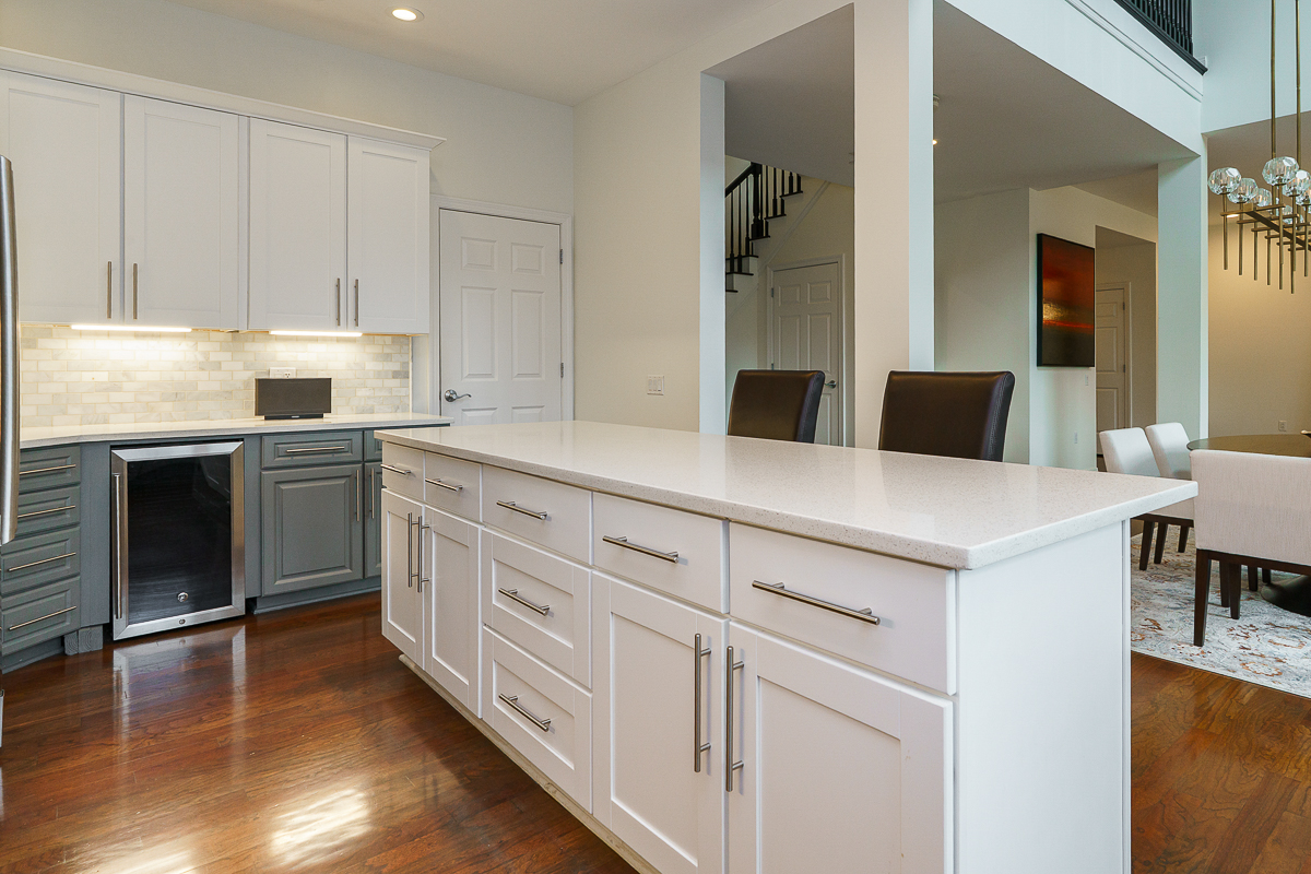 251 Daniel Burnham Sq-30