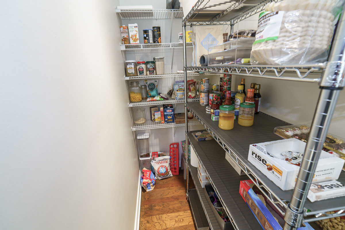 251 Daniel Burnham Sq-32