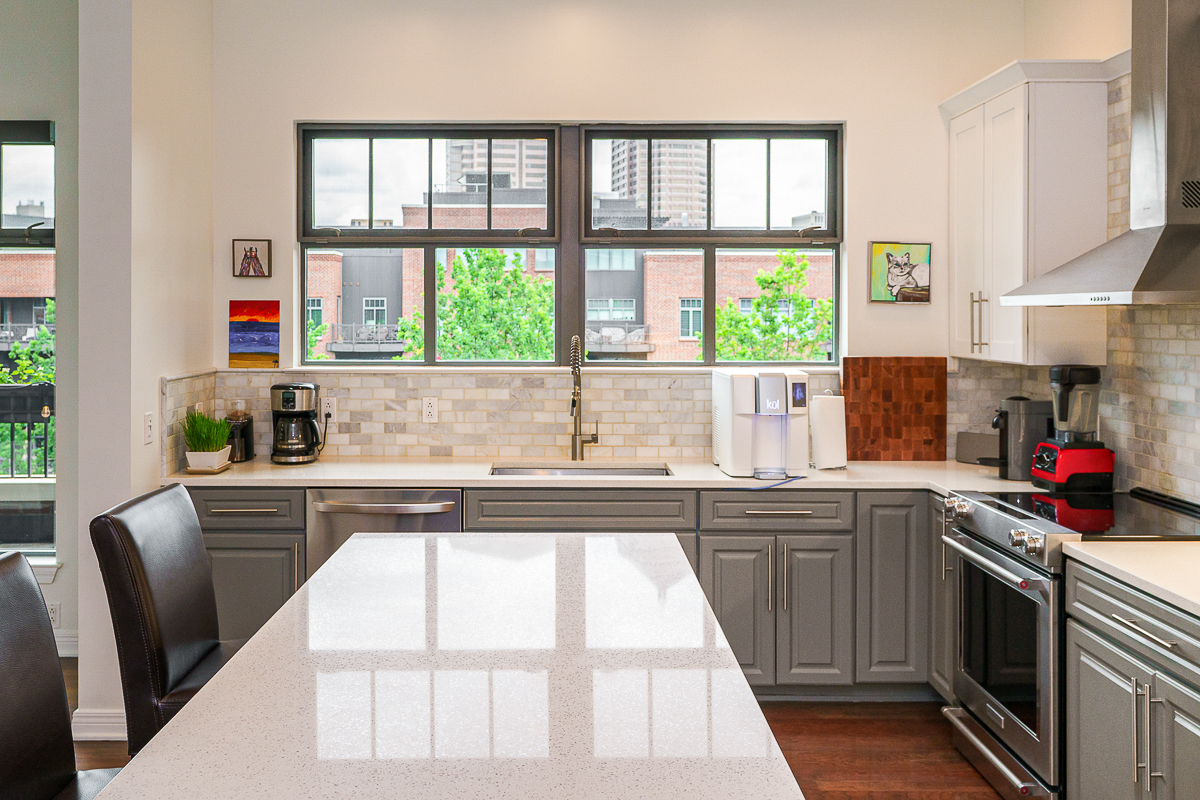 251 Daniel Burnham Sq-33