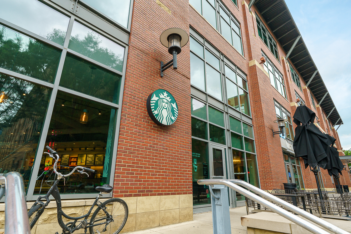 251 Daniel Burnham Sq-63