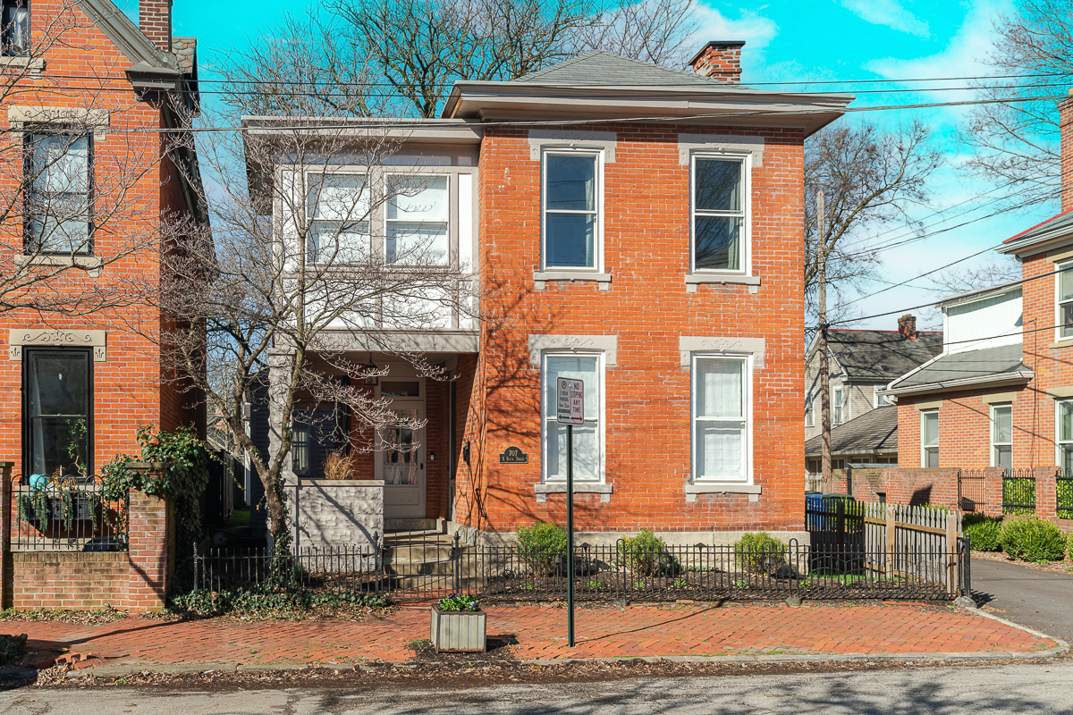 707 s 6th St-2