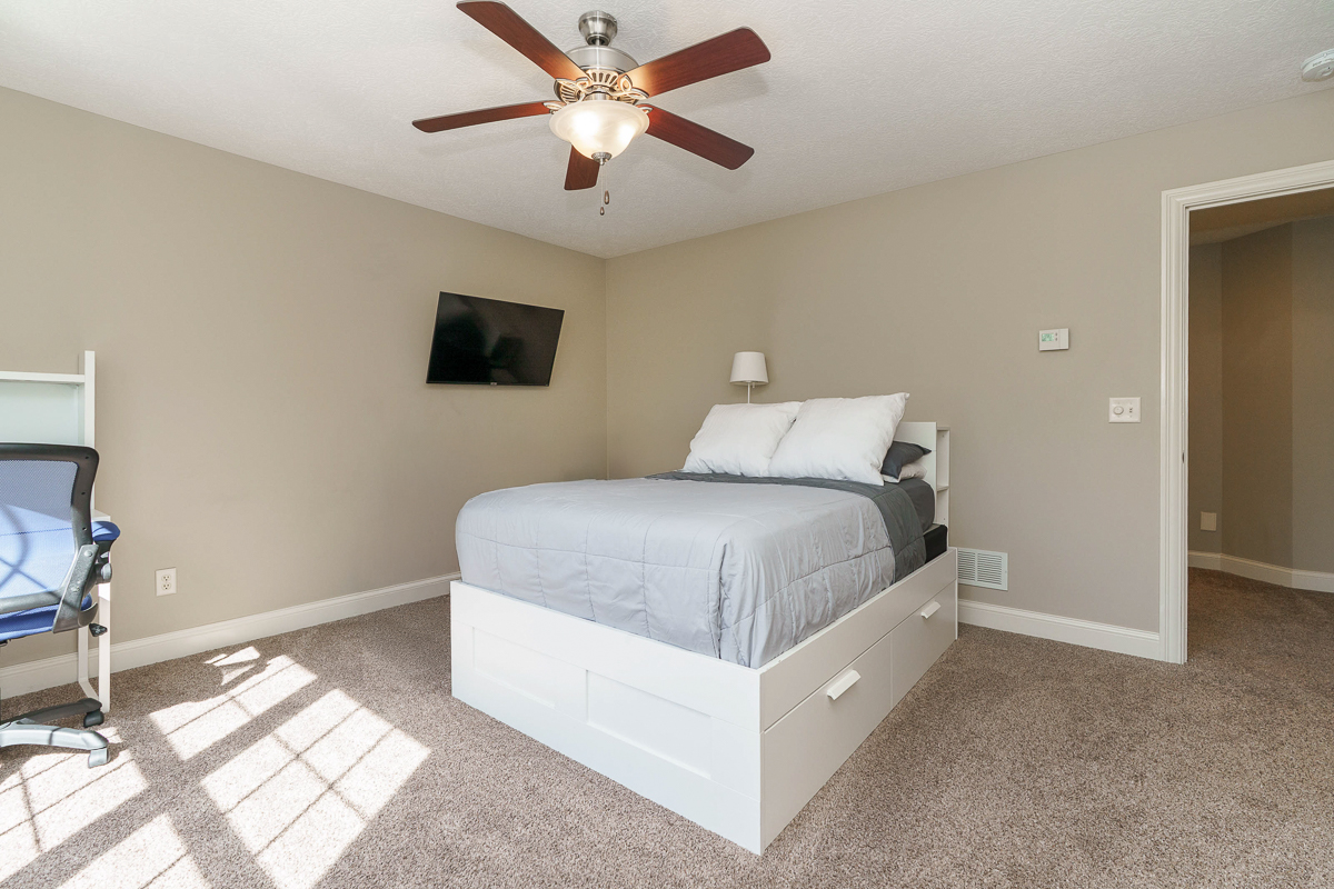 7116 Pleasant Colony Cir-60