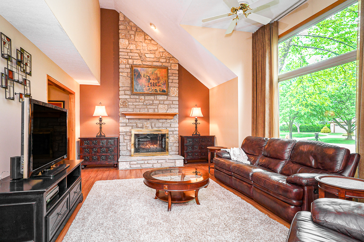 7287 Innisfree Ln-18