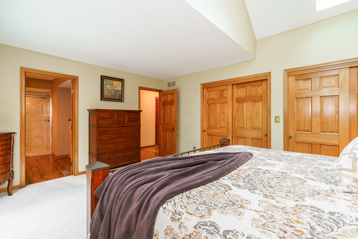 7287 Innisfree Ln-35