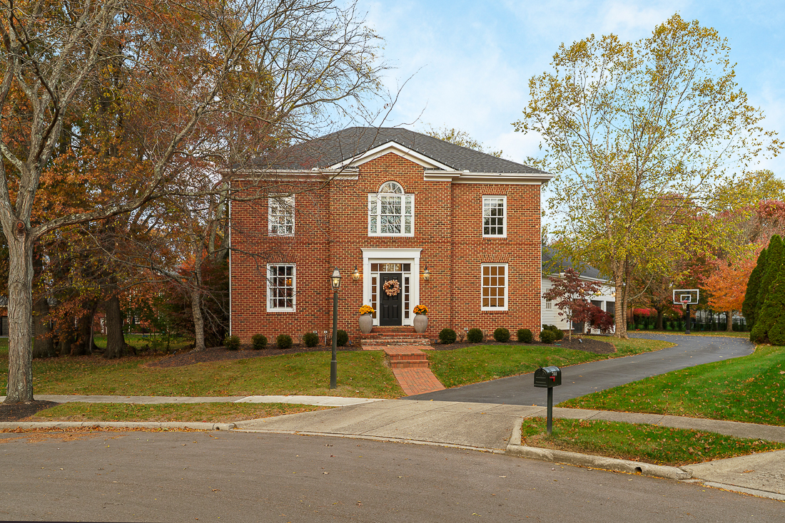 7444 Farmington Close-9