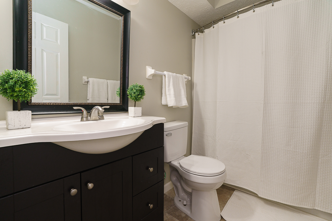 7602 Stone Lake Dr-27