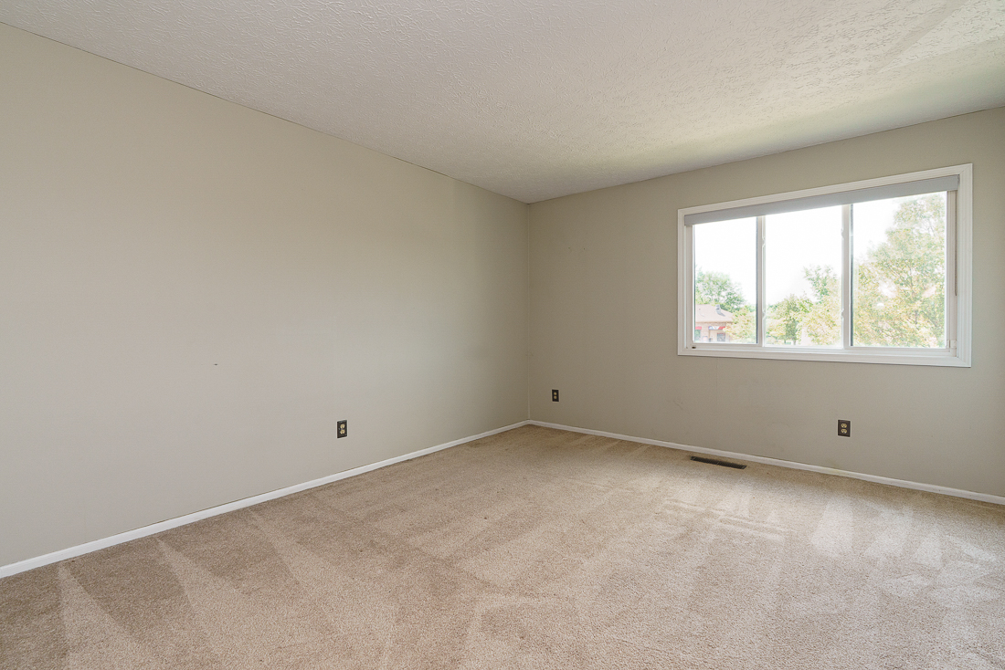 7602 Stone Lake Dr-28