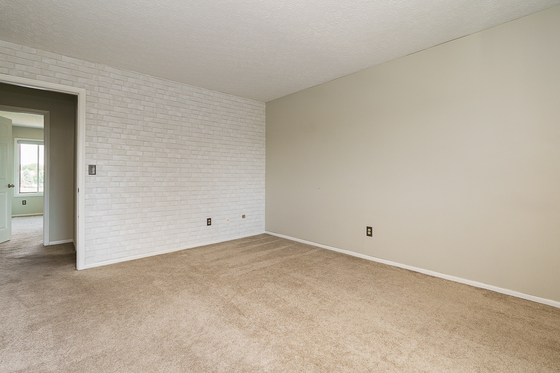 7602 Stone Lake Dr-29