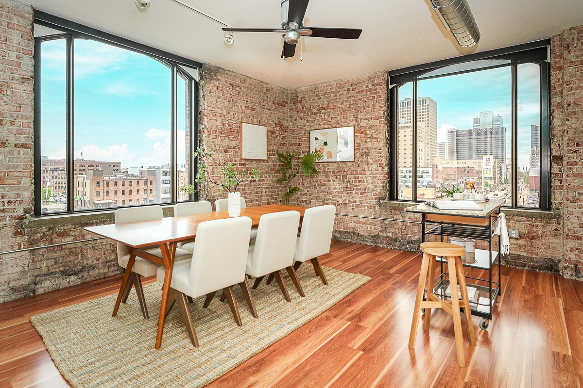 78 E Chestnut St #504-10