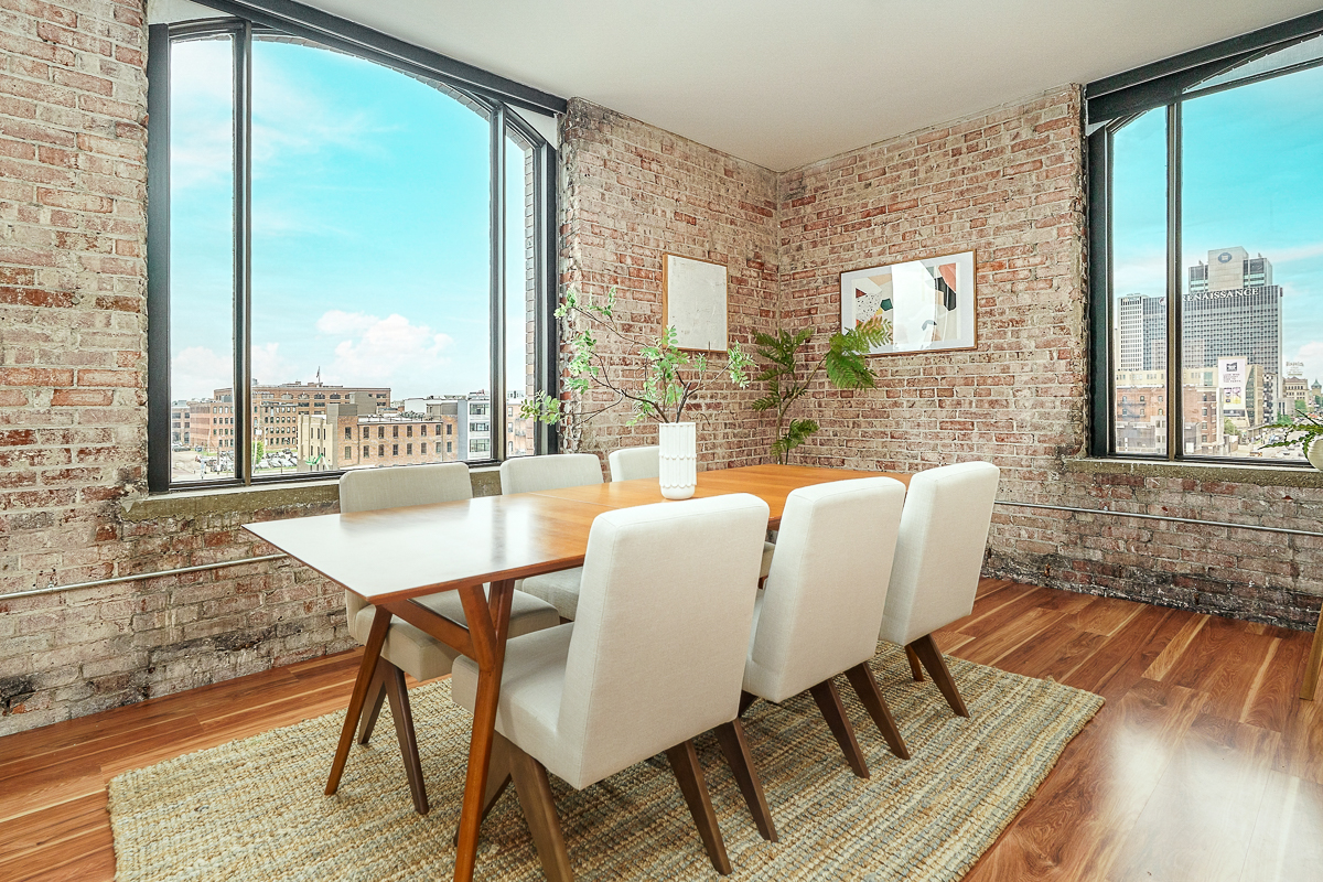 78 E Chestnut St #504-11