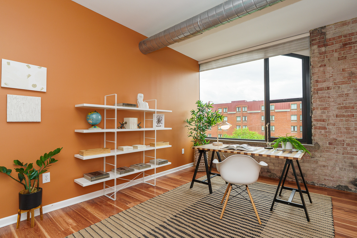 78 E Chestnut St #504-23