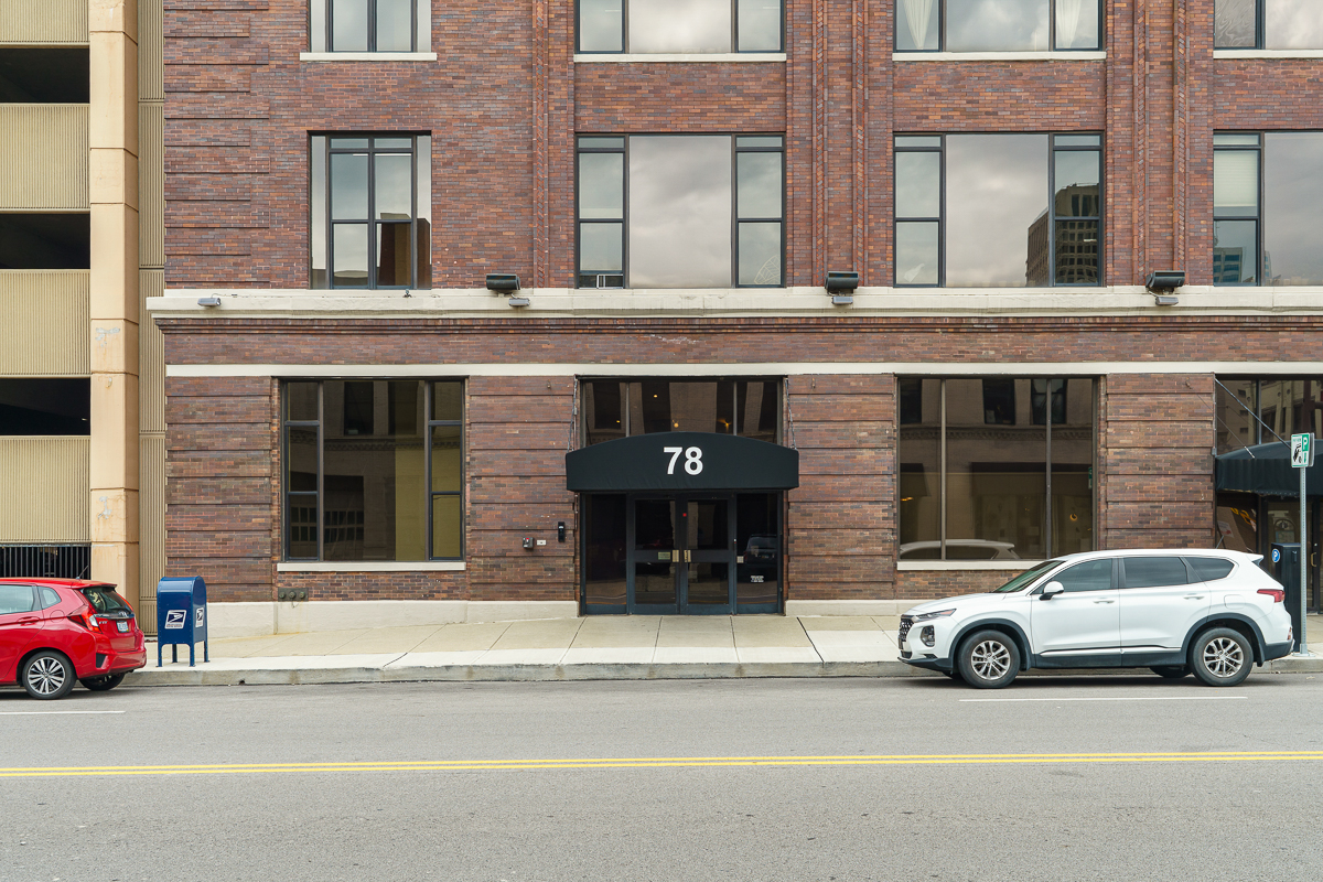 78 E Chestnut St #504-3