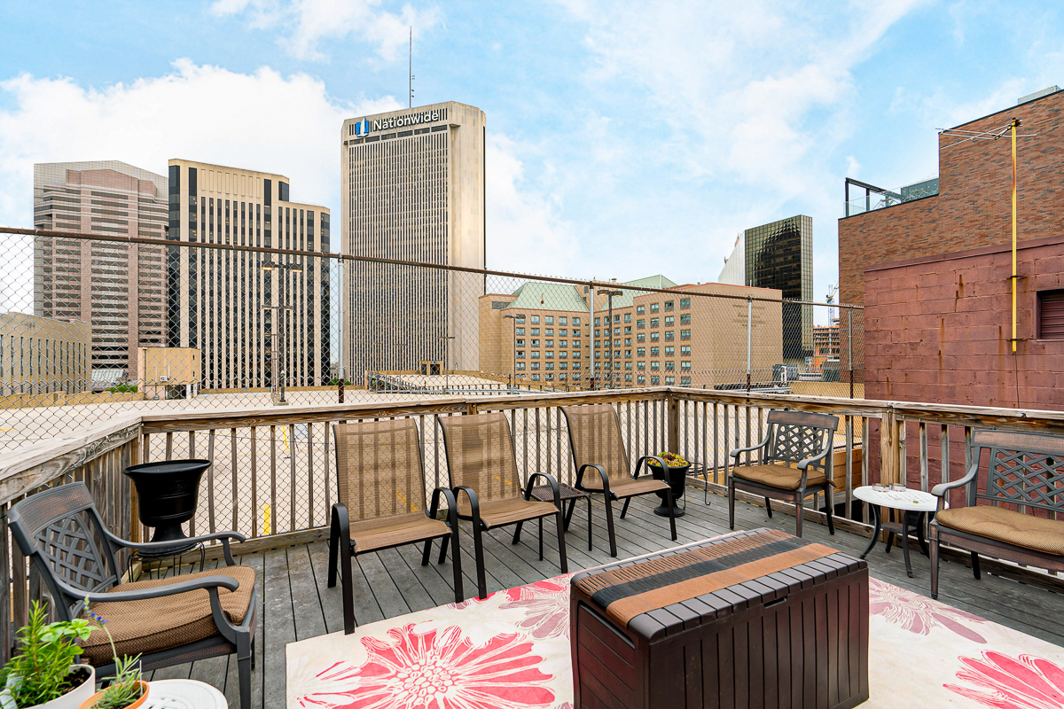 78 E Chestnut St #504-35