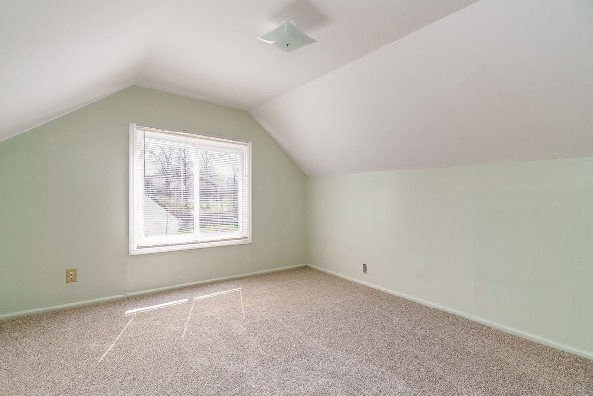 805 Exeter Rd-27