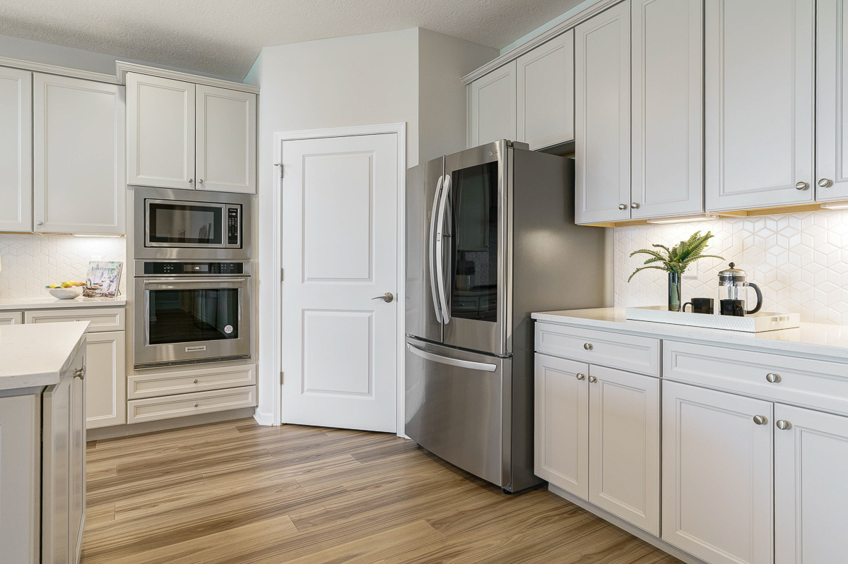 8139 Wolf Path Dr.--23