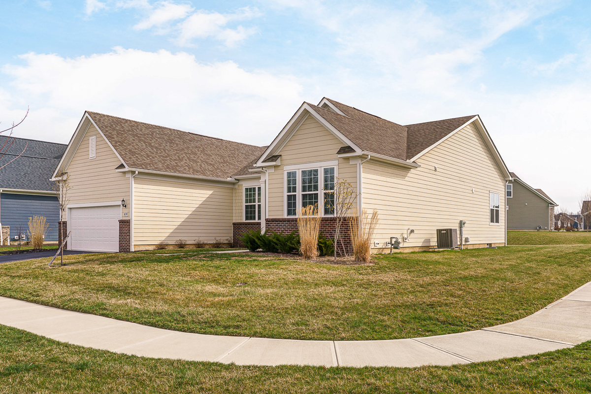 8139 Wolf Path Dr.--9