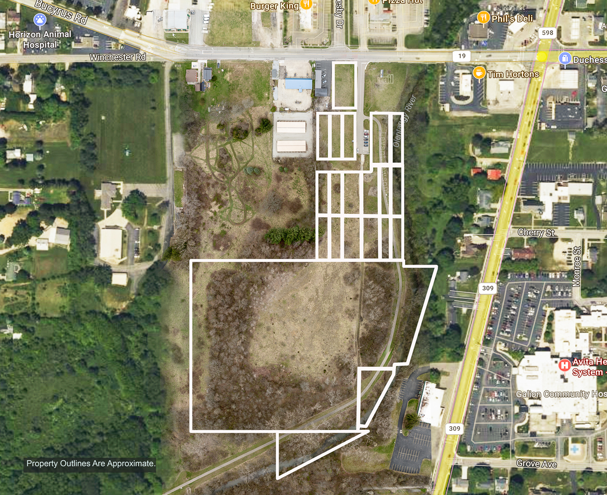 825 Harding Way W, Galion, OH 44833-1