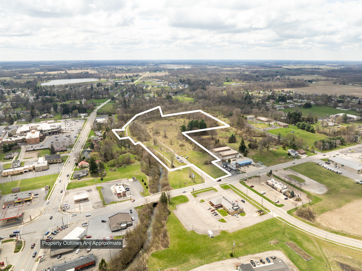 825 Harding Way W, Galion, OH 44833-12