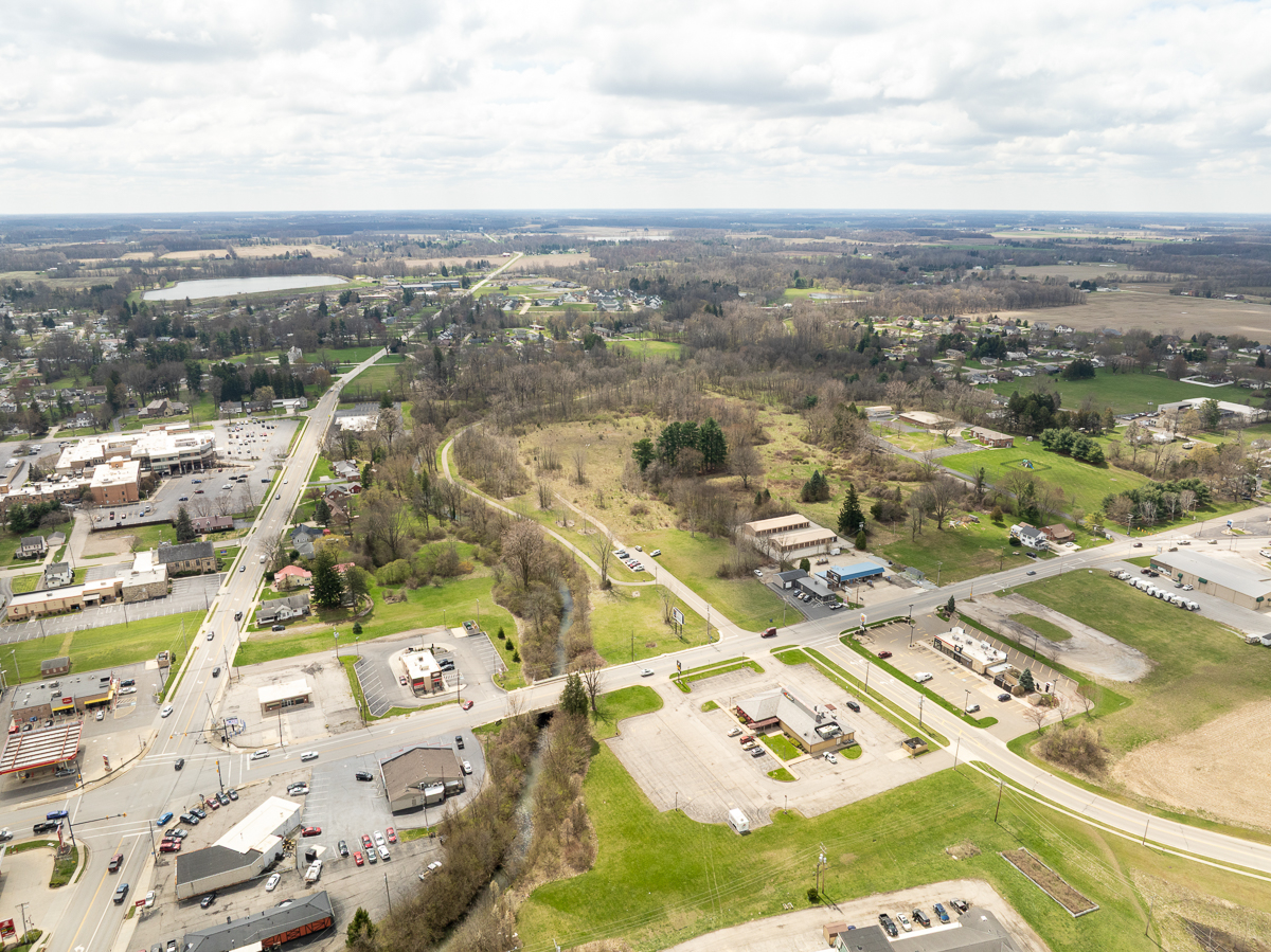 825 Harding Way W, Galion, OH 44833-13