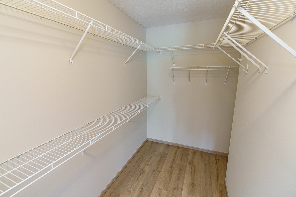 9427 Clermont Cir-39