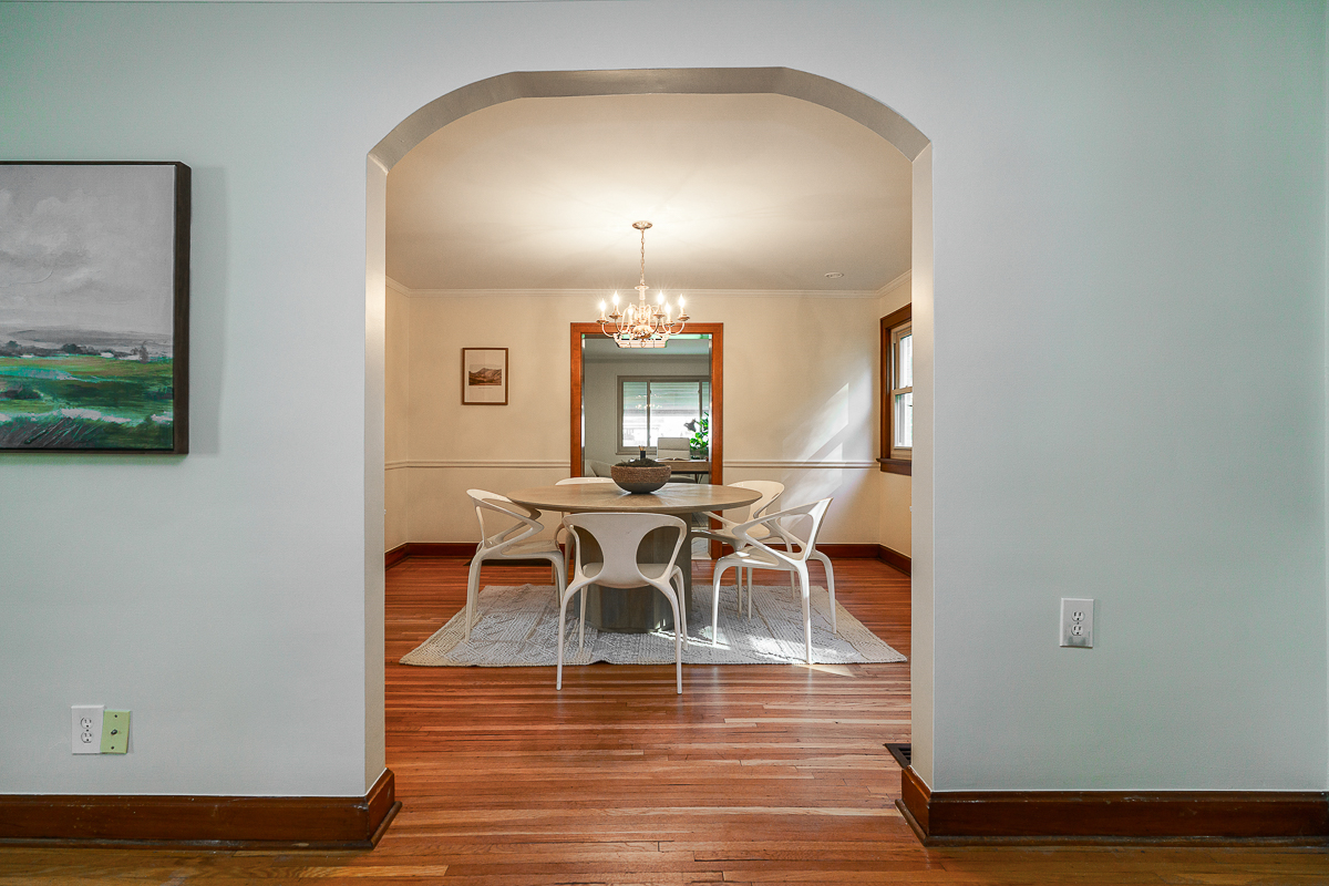 96 N Cassingham Rd-20